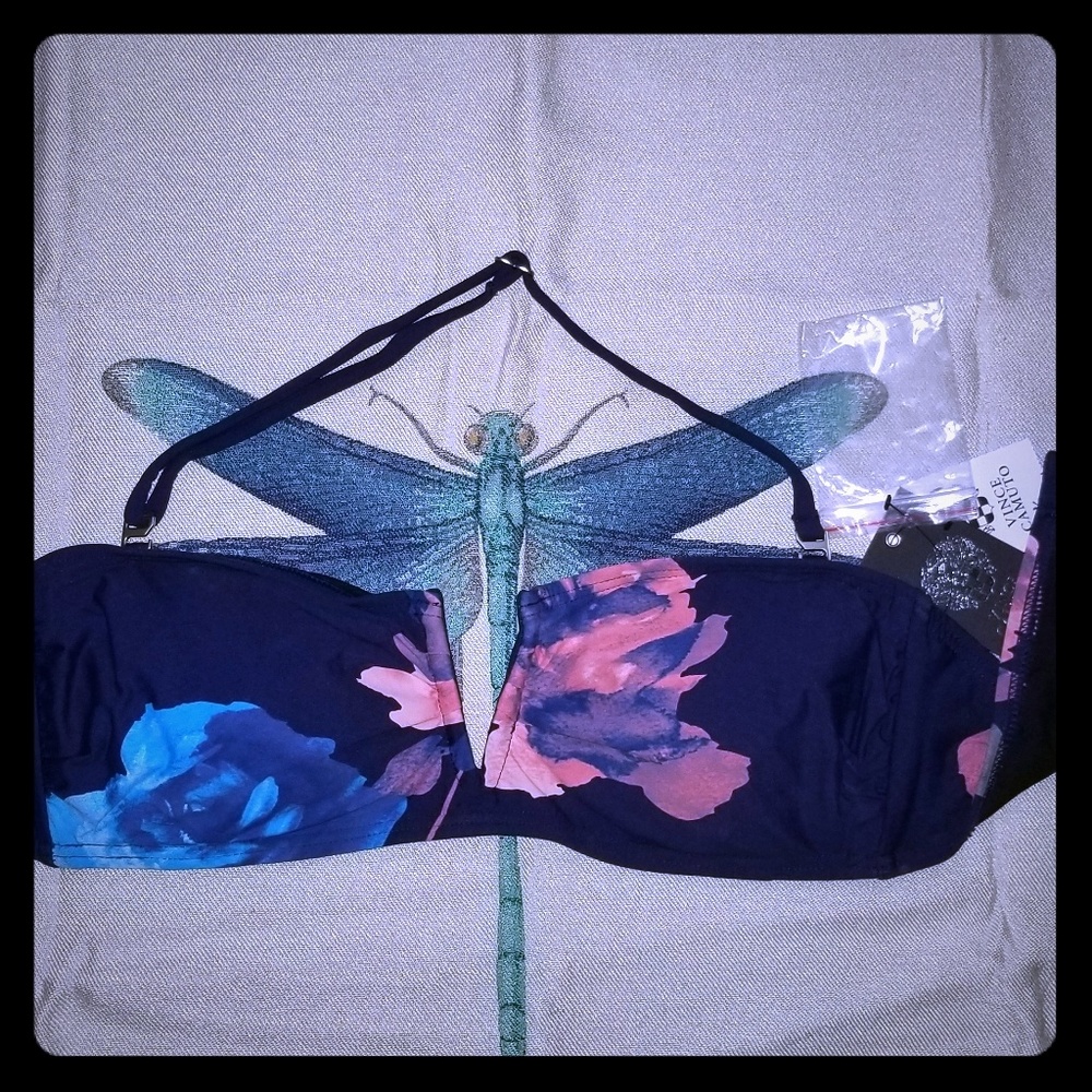 Vince Camuto Swimsuit top